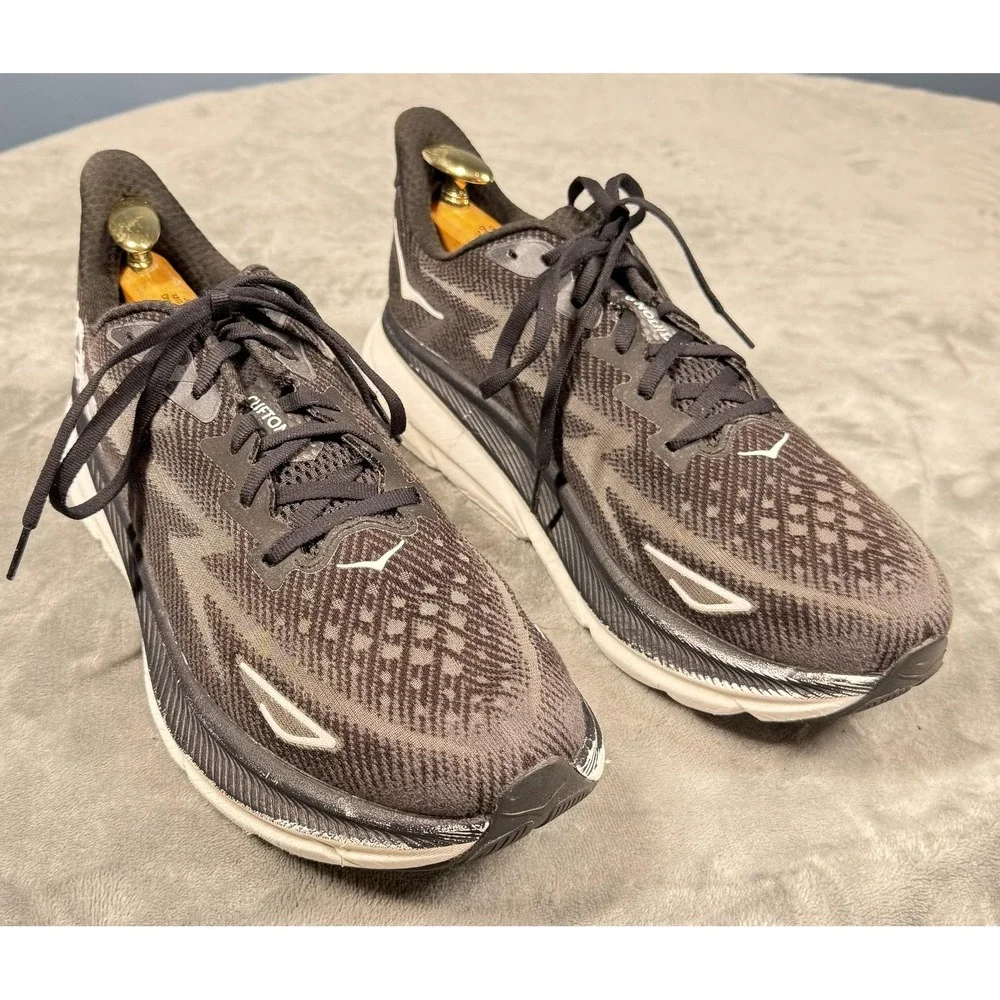 Hoka One One Clifton 9 Shoes Womens Size 12 Black‎ Running Sneakers 1127896